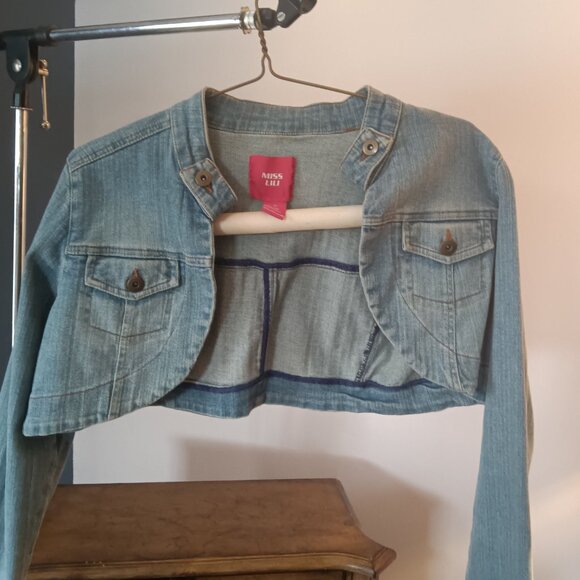 Denim jacket - Picture 1 of 3